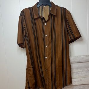Men’s striped button down